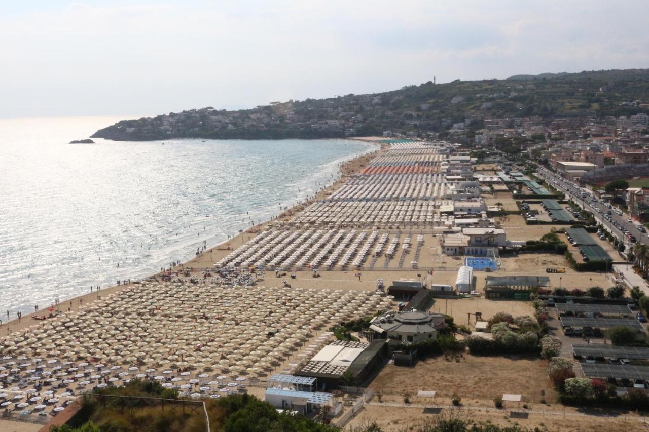 Hotel Mirasole International Gaeta Exterior photo