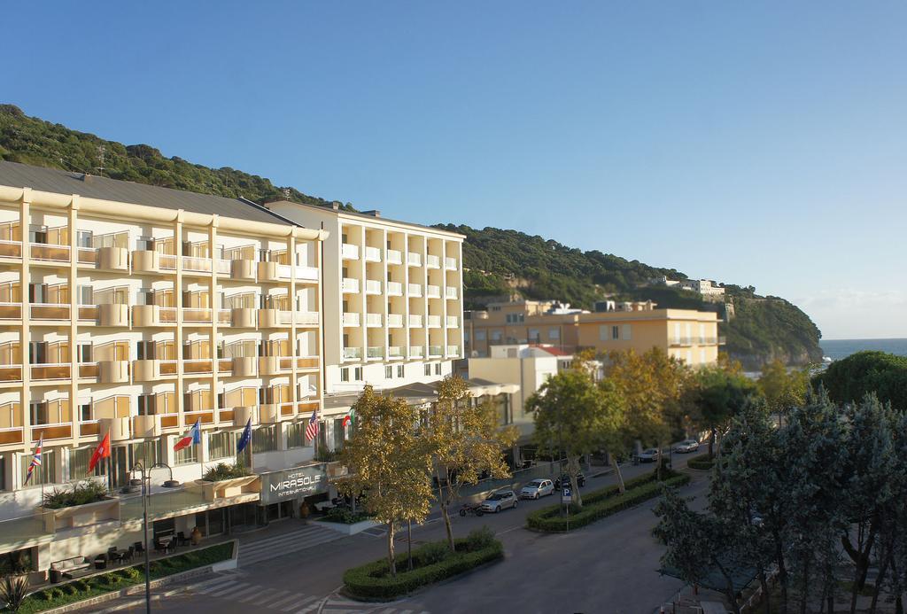 Hotel Mirasole International Gaeta Exterior photo